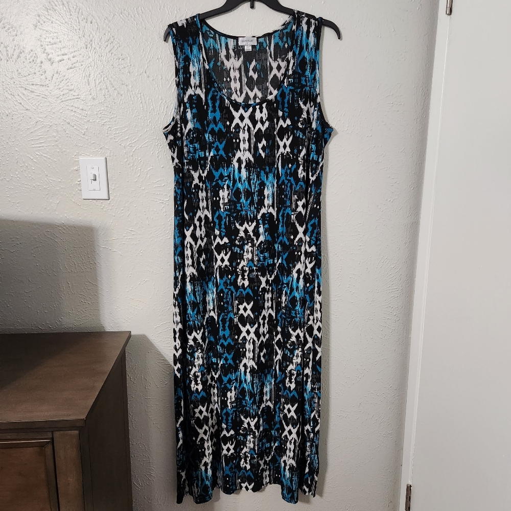 Avenue Teal, Black, & White Aztec Print Maxi Dress